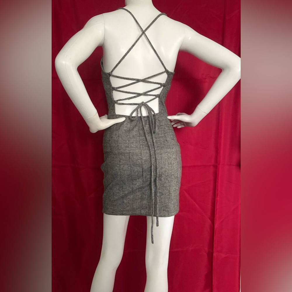 Chic Navy Maxi Skirt - Picture 4 of 13